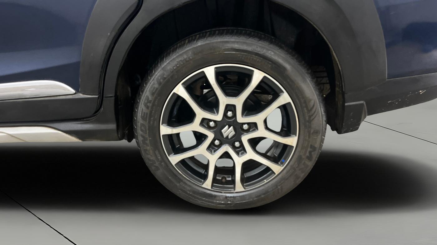 2022 Maruti XL6 ALPHA AT, Petrol, Automatic, 62,732 km, Left Rear Wheel