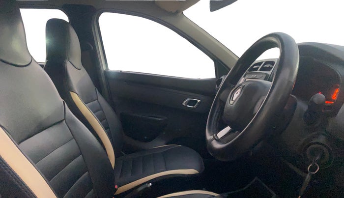 2019 Renault Kwid RXT 1.0 AMT (O), Petrol, Automatic, 33,271 km, Right Side Front Door Cabin