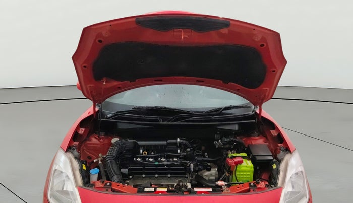 2020 Maruti Swift VXI AMT, Petrol, Automatic, 31,449 km, Open Bonet