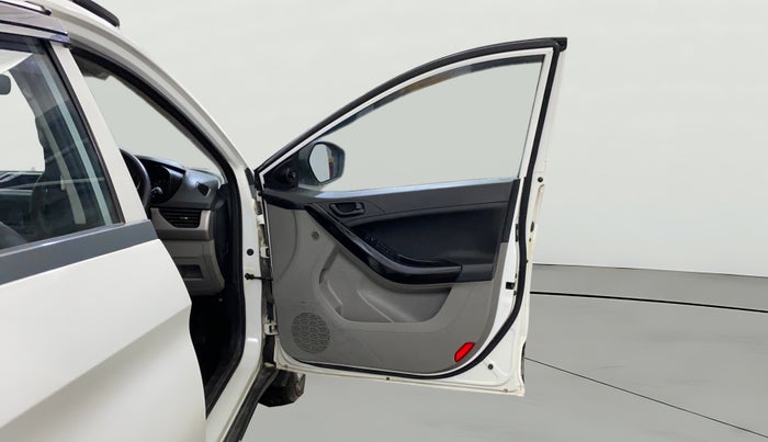 2019 Tata NEXON XM PETROL, Petrol, Manual, 21,103 km, RHS Front Door