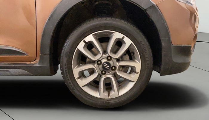 2016 Hyundai i20 Active 1.2 S, Petrol, Manual, 53,323 km, Right Front Wheel