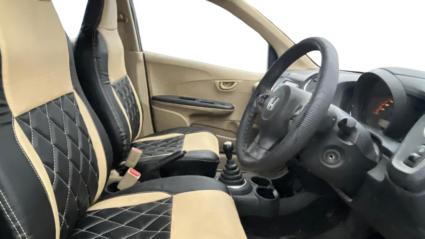 2014 Honda Amaze 1.2L I-VTEC S, Petrol, Manual, 76,124 km, Right Side Front Door Cabin