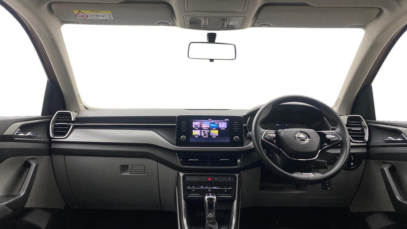 2023 Skoda KUSHAQ AMBITION 1.0L TSI AT, Petrol, Automatic, 15,555 km, Dashboard