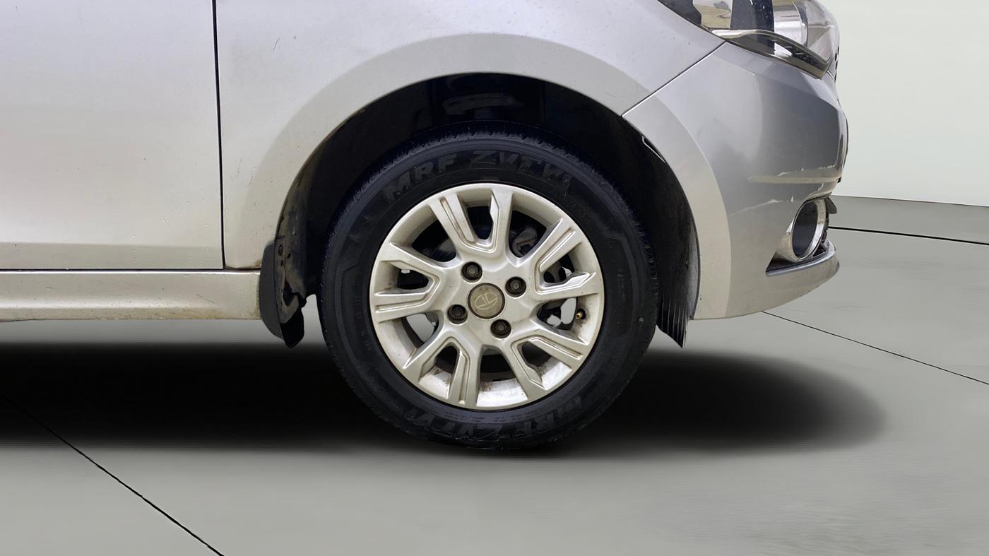 2018 Tata Tiago XZA PETROL, Petrol, Automatic, 80,434 km, Right Front Wheel