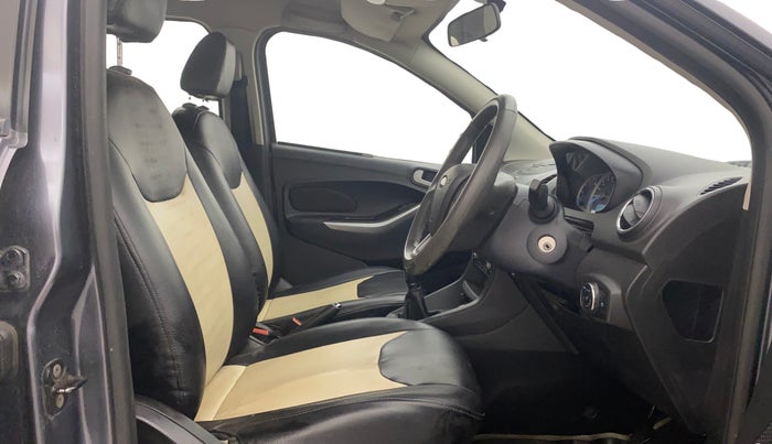 2016 Ford New Figo TITANIUM1.5 DIESEL, Diesel, Manual, 67,556 km, Right Side Front Door Cabin