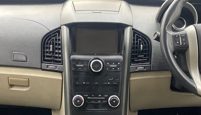 2017 Mahindra XUV500 W9 AT, Diesel, Automatic, 49,973 km, Air Conditioner