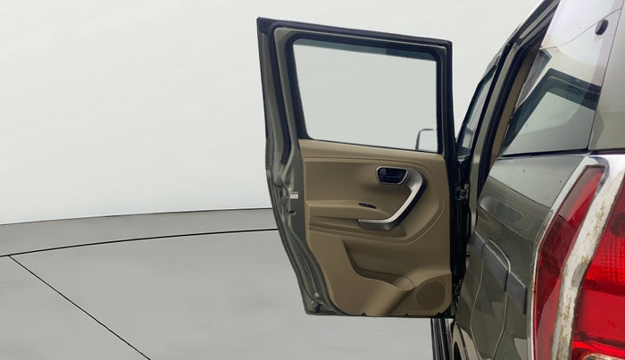 2021 Mahindra BOLERO NEO N10 R, Diesel, Manual, 14,978 km, LHS Rear Door