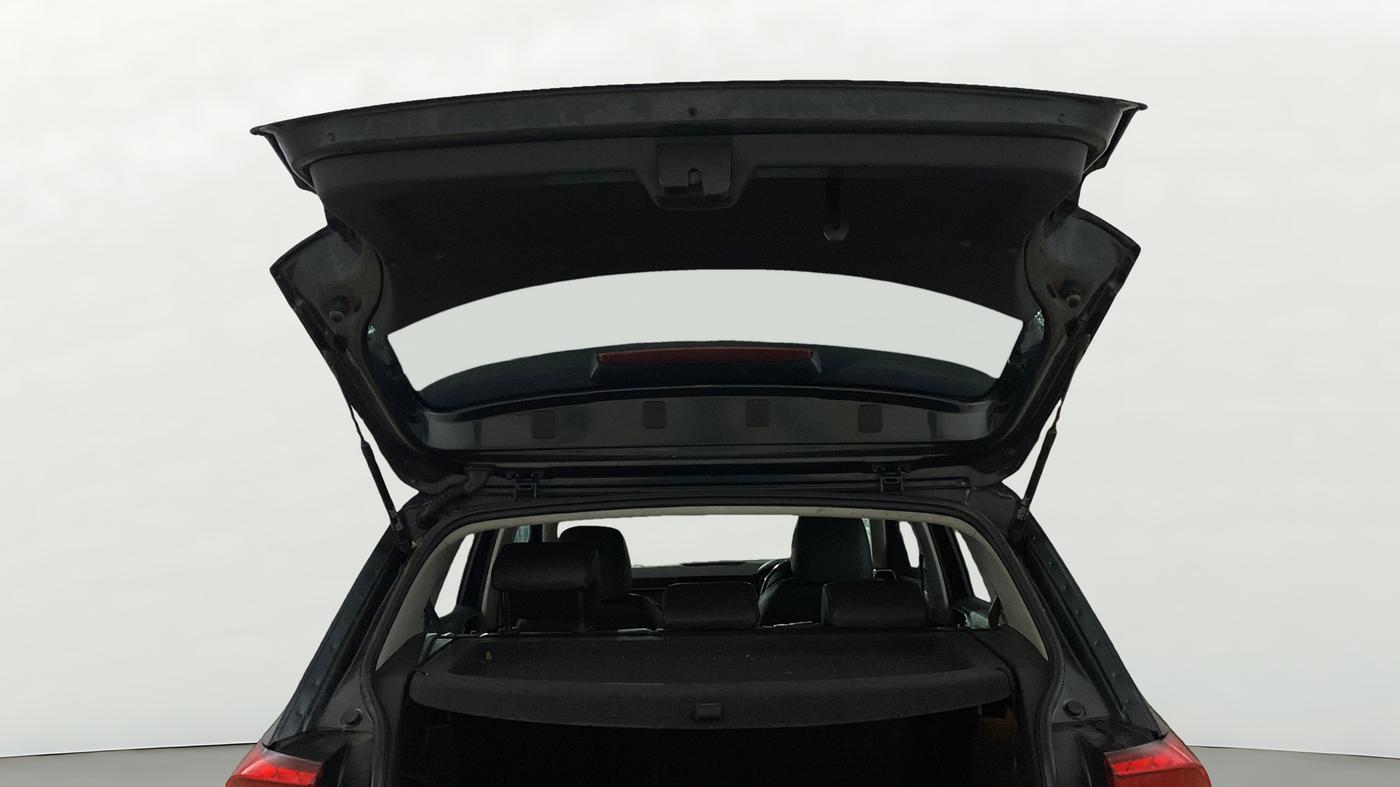 2022 Skoda KUSHAQ STYLE 1.5L TSI DSG, Petrol, Automatic, 34,453 km, Boot Door Open