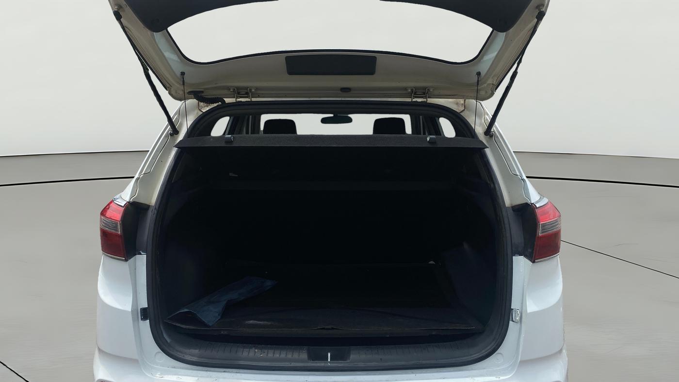 2016 Hyundai Creta S 1.6 PETROL, Petrol, Manual, 30,935 km, Boot Open Zoomed View