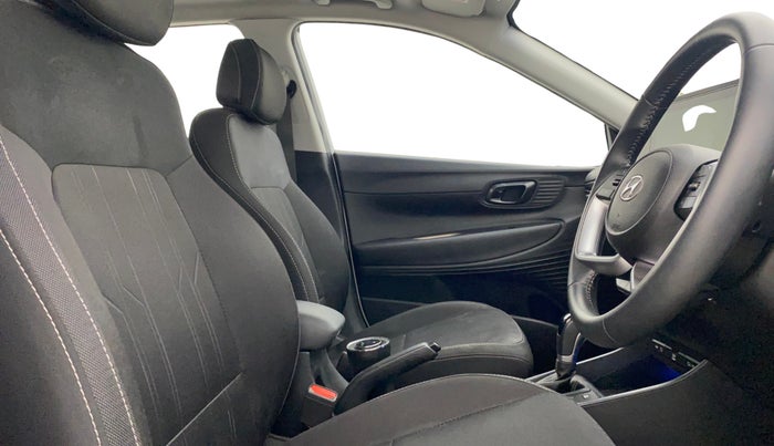 2022 Hyundai NEW I20 ASTA (O) 1.2 AT, Petrol, Automatic, 21,469 km, Right Side Front Door Cabin