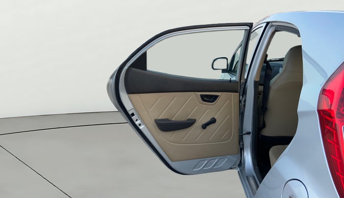 2018 Hyundai Eon ERA +, Petrol, Manual, 33,667 km, LHS Rear Door