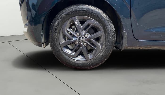 2022 Hyundai GRAND I10 NIOS SPORTZ AMT 1.2 KAPPA VTVT, Petrol, Automatic, 39,049 km, Left Front Wheel