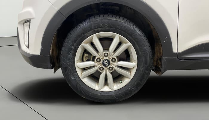 2015 Hyundai Creta SX PLUS 1.6 PETROL, Petrol, Manual, 88,888 km, Left Front Wheel