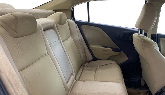 2016 Honda City 1.5L I-VTEC SV, Petrol, Manual, 99,864 km, Right Side Rear Door Cabin