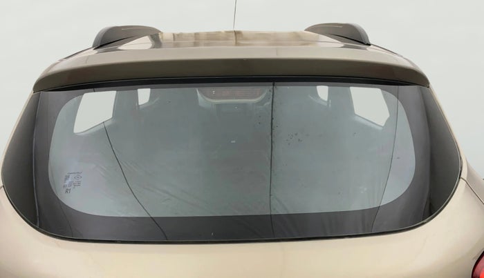 2017 Renault Kwid RXT 1.0, Petrol, Manual, 37,707 km, Rear Windshield