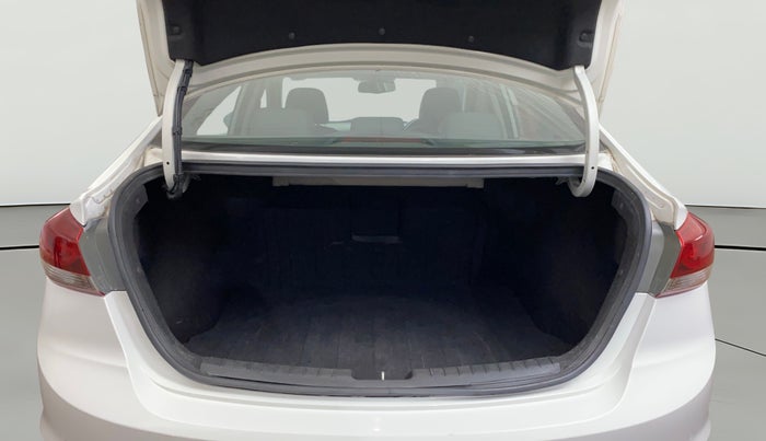2018 Hyundai New Elantra 2.0 SX(O) AT PETROL, Petrol, Automatic, 58,002 km, Boot Open Zoomed View