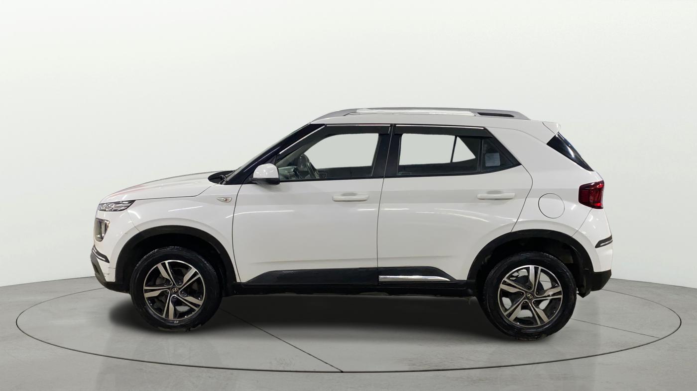2020 Hyundai VENUE S 1.5 CRDI, Diesel, Manual, 82,957 km, Left Side