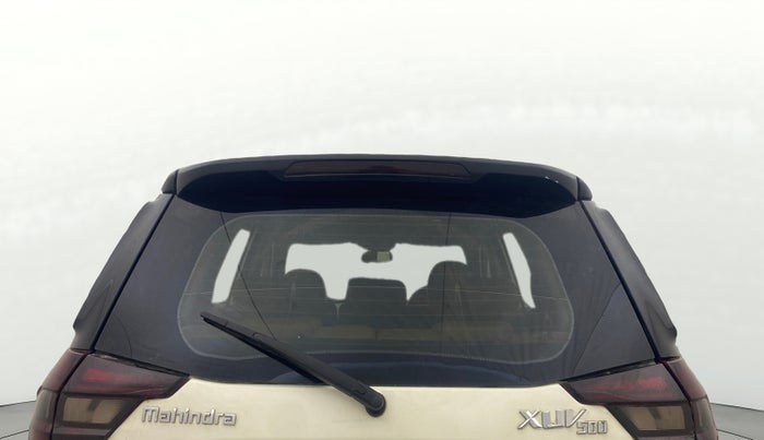 2018 Mahindra XUV500 W11(O), Diesel, Manual, 87,270 km, Rear Windshield