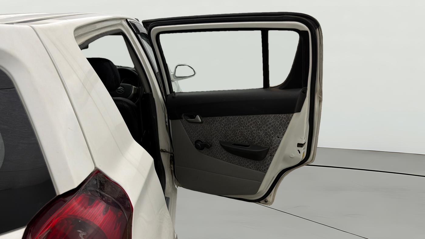 2016 Maruti Alto 800 LXI, CNG, Manual, 60,696 km, RHS Rear Door