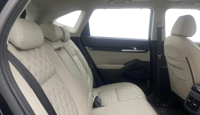 2021 KIA SELTOS HTX IVT 1.5 PETROL, Petrol, Automatic, 41,333 km, Right Side Rear Door Cabin