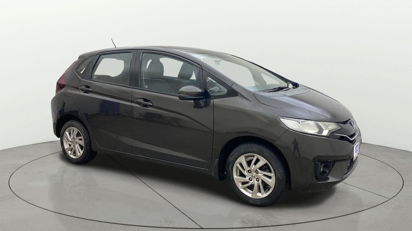 2018 Honda Jazz 1.5L I-DTEC V, Diesel, Manual, 59,090 km, Right Front Diagonal