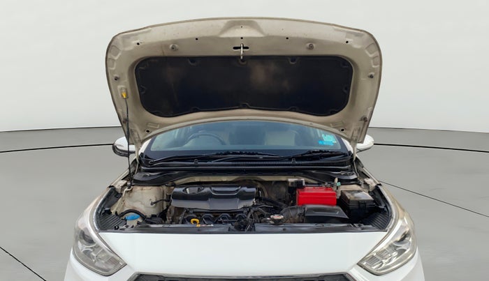 2019 Hyundai Verna 1.6 VTVT SX (O) AT, Petrol, Automatic, 57,083 km, Open Bonet