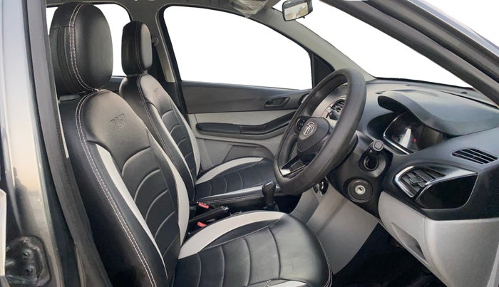 2022 Tata Tiago XT PETROL, Petrol, Manual, 27,765 km, Right Side Front Door Cabin