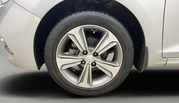 2018 Hyundai Verna 1.6 VTVT SX + AT, Petrol, Automatic, 53,311 km, Left Front Wheel