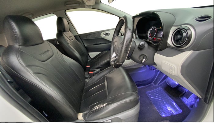 2021 Hyundai GRAND I10 NIOS SPORTZ U2 AMT 1.2 CRDI, Diesel, Automatic, 1,15,937 km, Right Side Front Door Cabin