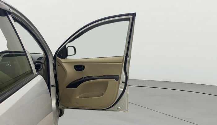 2015 Hyundai i10 MAGNA 1.1, Petrol, Manual, 83,365 km, RHS Front Door