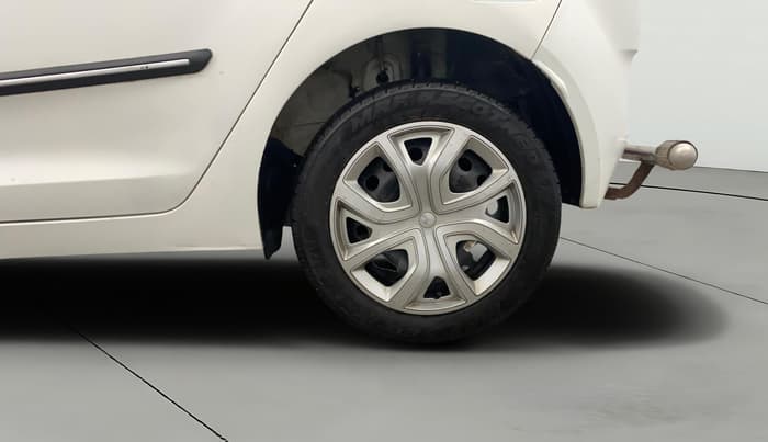 2024 Tata ALTROZ XM PLUS CNG, CNG, Manual, 18,993 km, Left Rear Wheel
