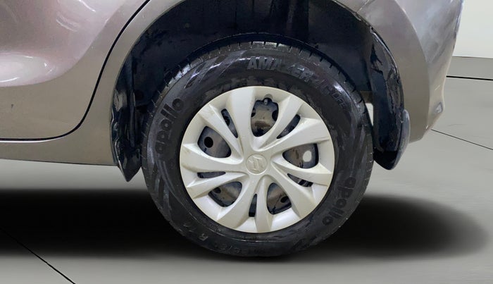 2018 Maruti Swift VXI, Petrol, Manual, 51,516 km, Left Rear Wheel