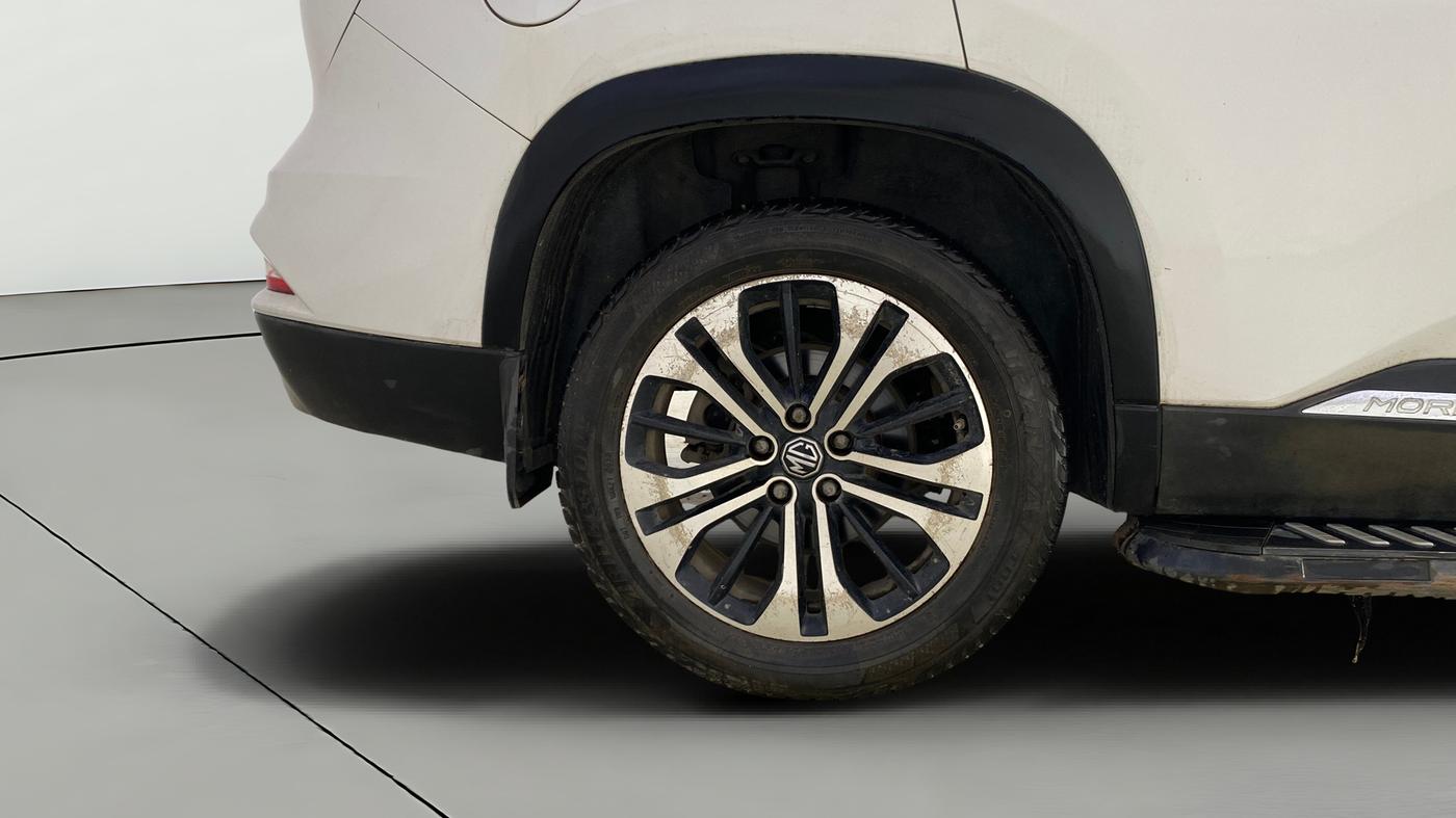 2021 MG HECTOR PLUS SHARP 1.5 PETROL TURBO DCT 6-STR, Petrol, Automatic, 63,454 km, Right Rear Wheel