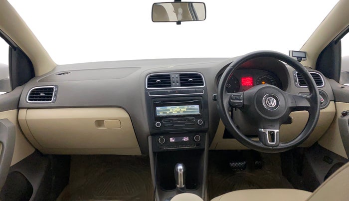 2012 Volkswagen Vento HIGHLINE PETROL AT, Petrol, Automatic, 1,12,420 km, Dashboard