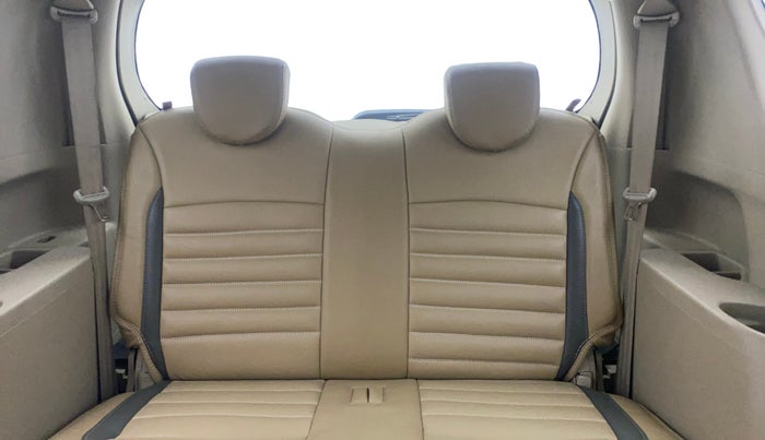 2015 Maruti Ertiga ZXI, Petrol, Manual, 65,078 km, Third Seat Row ( optional )