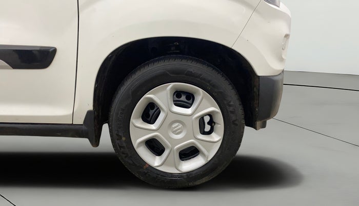 2023 Maruti S PRESSO VXI, Petrol, Manual, 9,837 km, Right Front Wheel