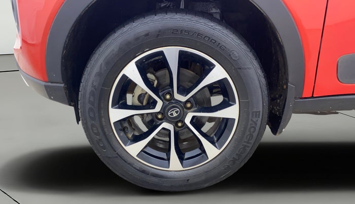 2021 Tata NEXON XZA PLUS SUNROOF PETROL, Petrol, Automatic, 21,989 km, Left Front Wheel