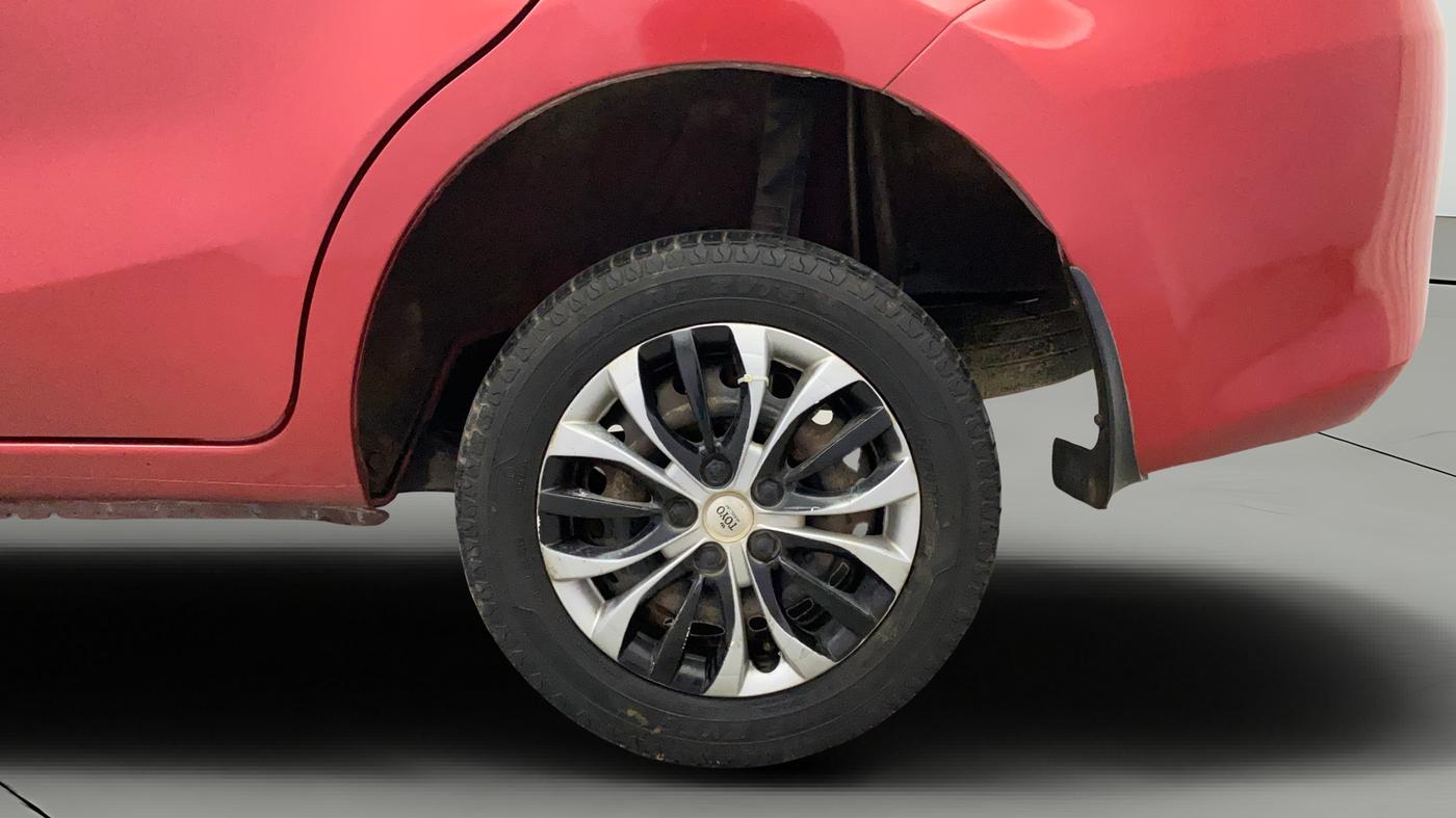 2017 Datsun Go Plus T, Petrol, Manual, 1,33,186 km, Left Rear Wheel
