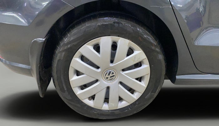 2017 Volkswagen Ameo COMFORTLINE 1.2L, CNG, Manual, 58,679 km, Right Rear Wheel