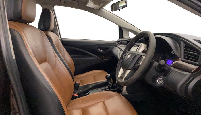 2018 Toyota Innova Crysta 2.7 GX 7 STR MT, Petrol, Manual, 92,199 km, Right Side Front Door Cabin