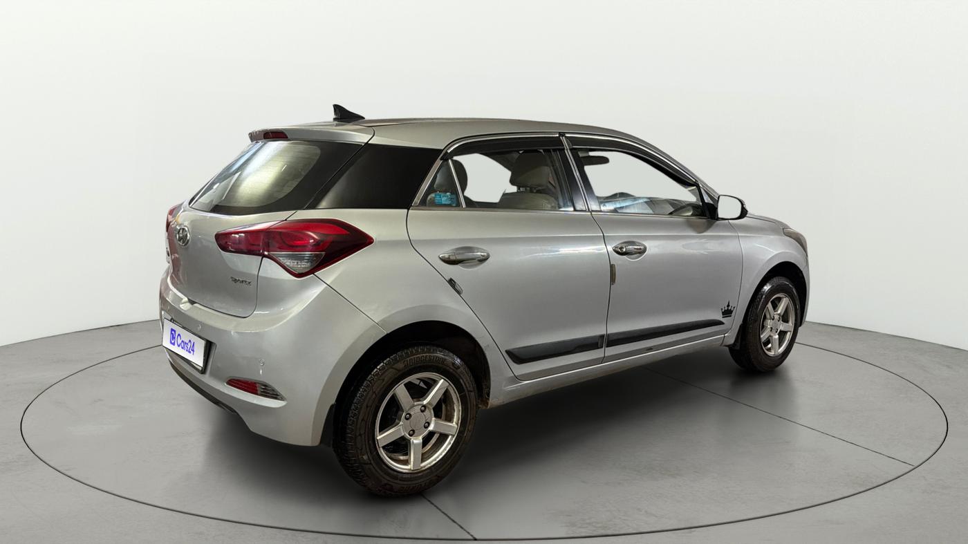 2018 Hyundai Elite i20 SPORTZ 1.2, Petrol, Manual, 71,118 km, Right Back Diagonal