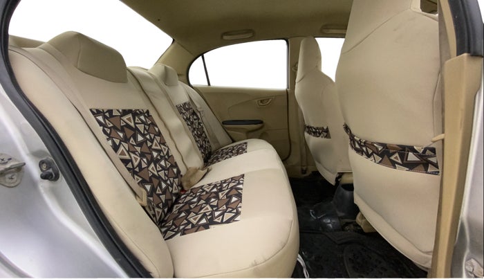 2016 Honda Amaze 1.5L I-DTEC S, Diesel, Manual, 84,097 km, Right Side Rear Door Cabin