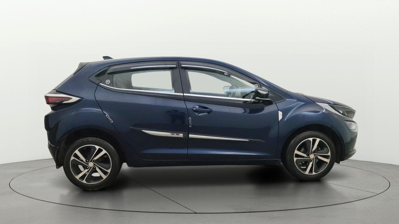 2024 Tata ALTROZ XZ PLUS O SUNROOF CNG, CNG, Manual, 16,365 km, Right Side View
