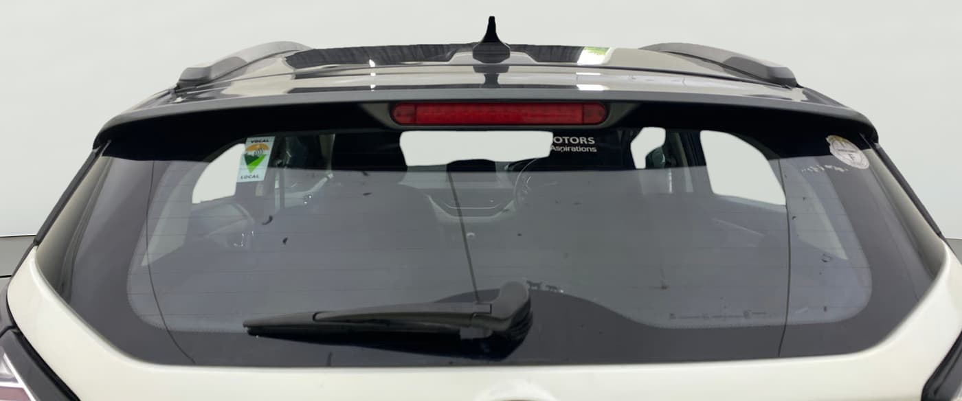 2021 Tata NEXON XZ PLUS PETROL SUNROOF, Petrol, Manual, 51,343 km, Rear Windshield