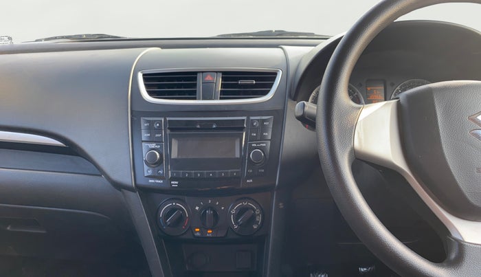 2017 Maruti Swift VXI, Petrol, Manual, 1,22,660 km, Air Conditioner