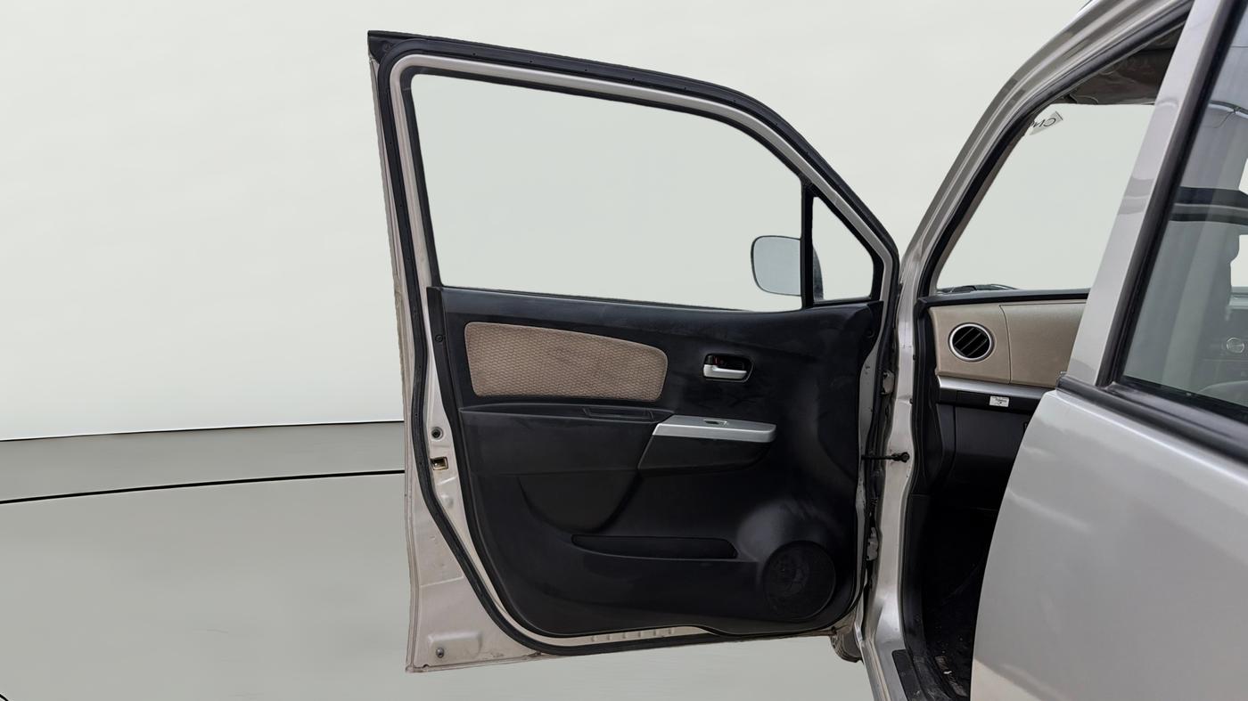 2018 Maruti Wagon R 1.0 LXI CNG, CNG, Manual, 49,012 km, LHS Front Door
