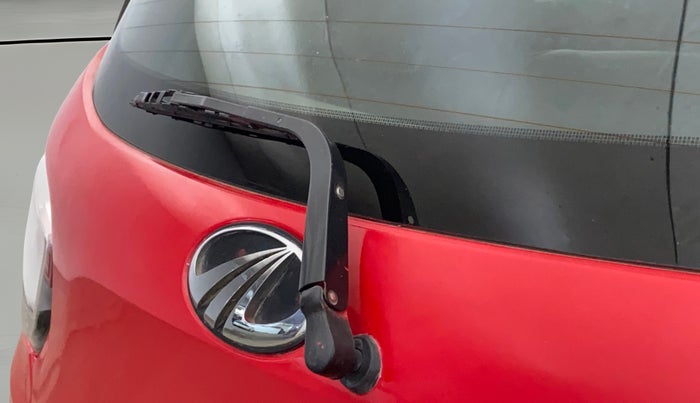 2018 Mahindra KUV 100 NXT K8 P 6 STR, CNG, Manual, 47,875 km, Rear Wiper