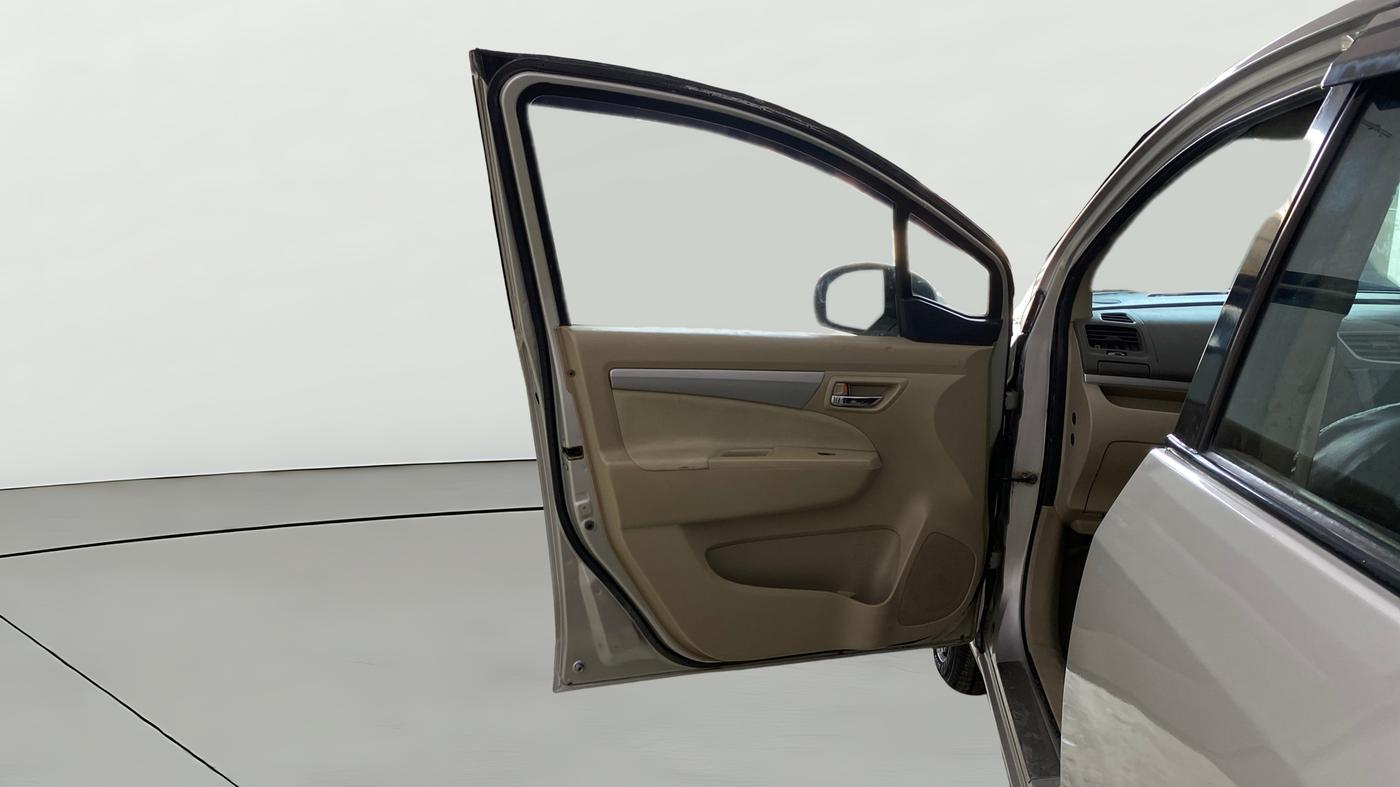 2014 Maruti Ertiga VXI CNG, CNG, Manual, 80,251 km, LHS Front Door