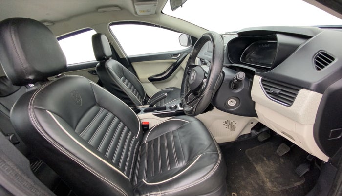 2022 Tata NEXON XZ PETROL, Petrol, Manual, 36,286 km, Right Side Front Door Cabin