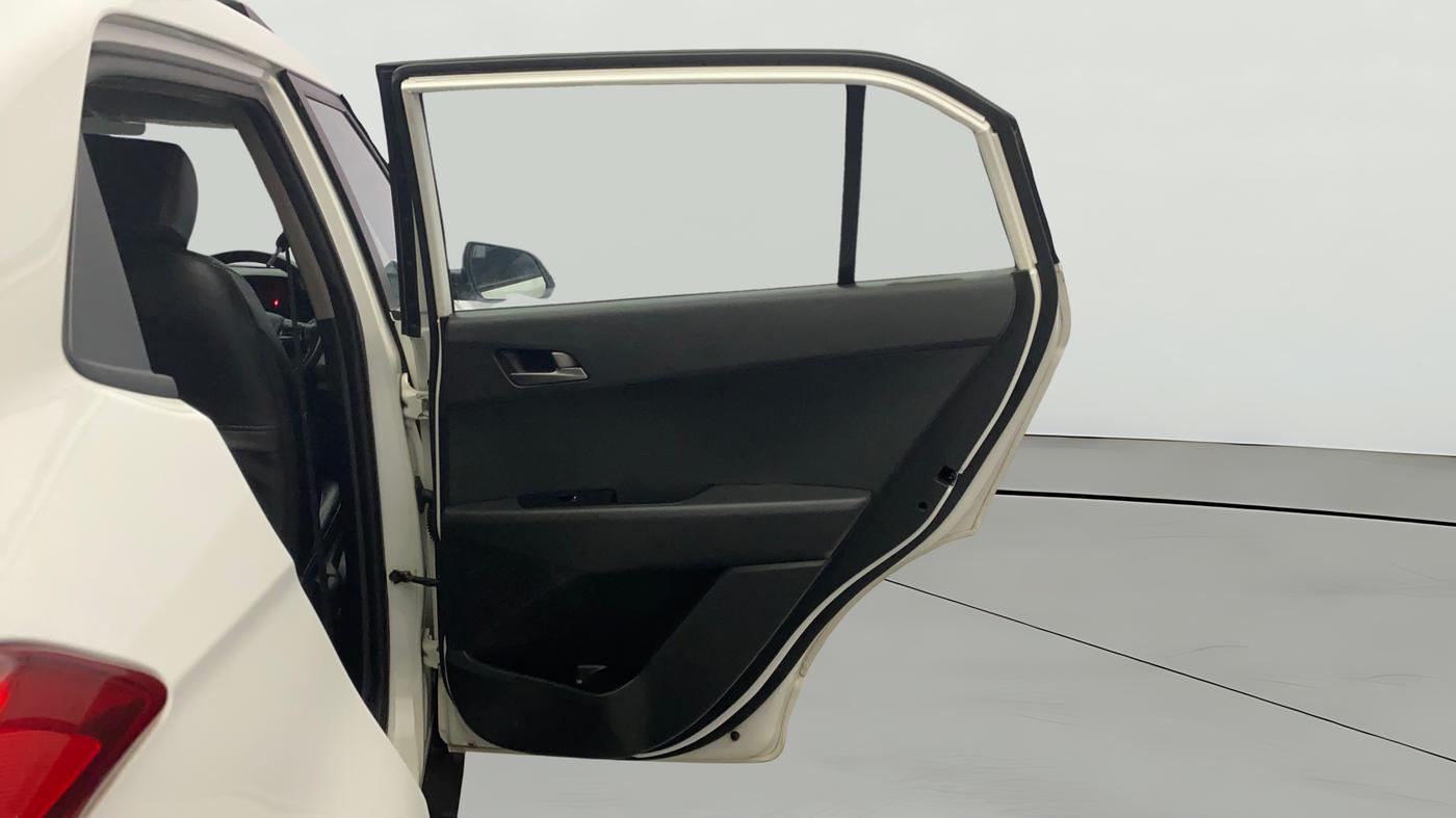 2016 Hyundai Creta SX PLUS AT 1.6 PETROL, Petrol, Automatic, 92,748 km, RHS Rear Door